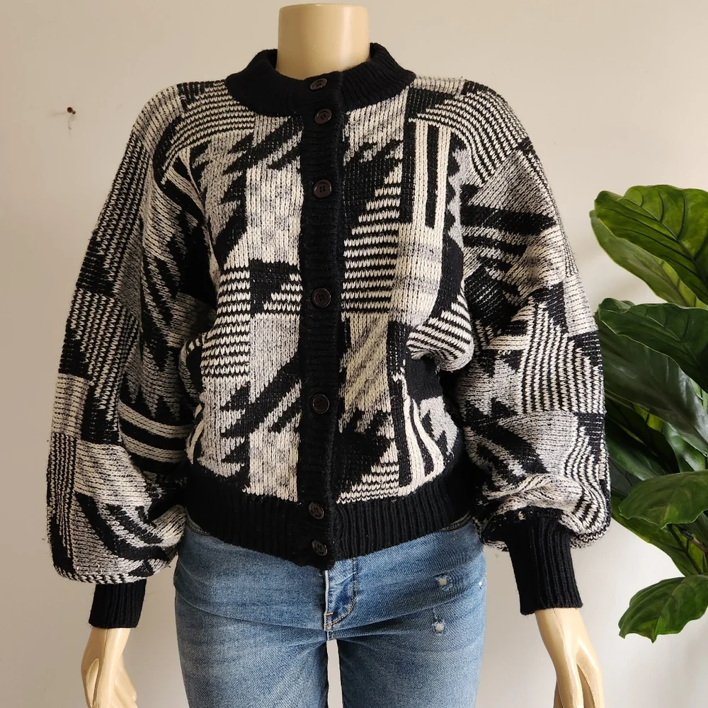 Mohair Wool Fanci Vintage Cardigan Trival Print Size M oversized Black Color - Picture 2 of 14
